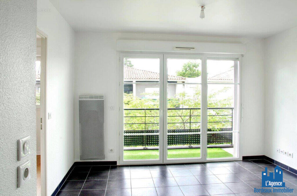 Appartement à SAINT-MEDARD-EN-JALLES