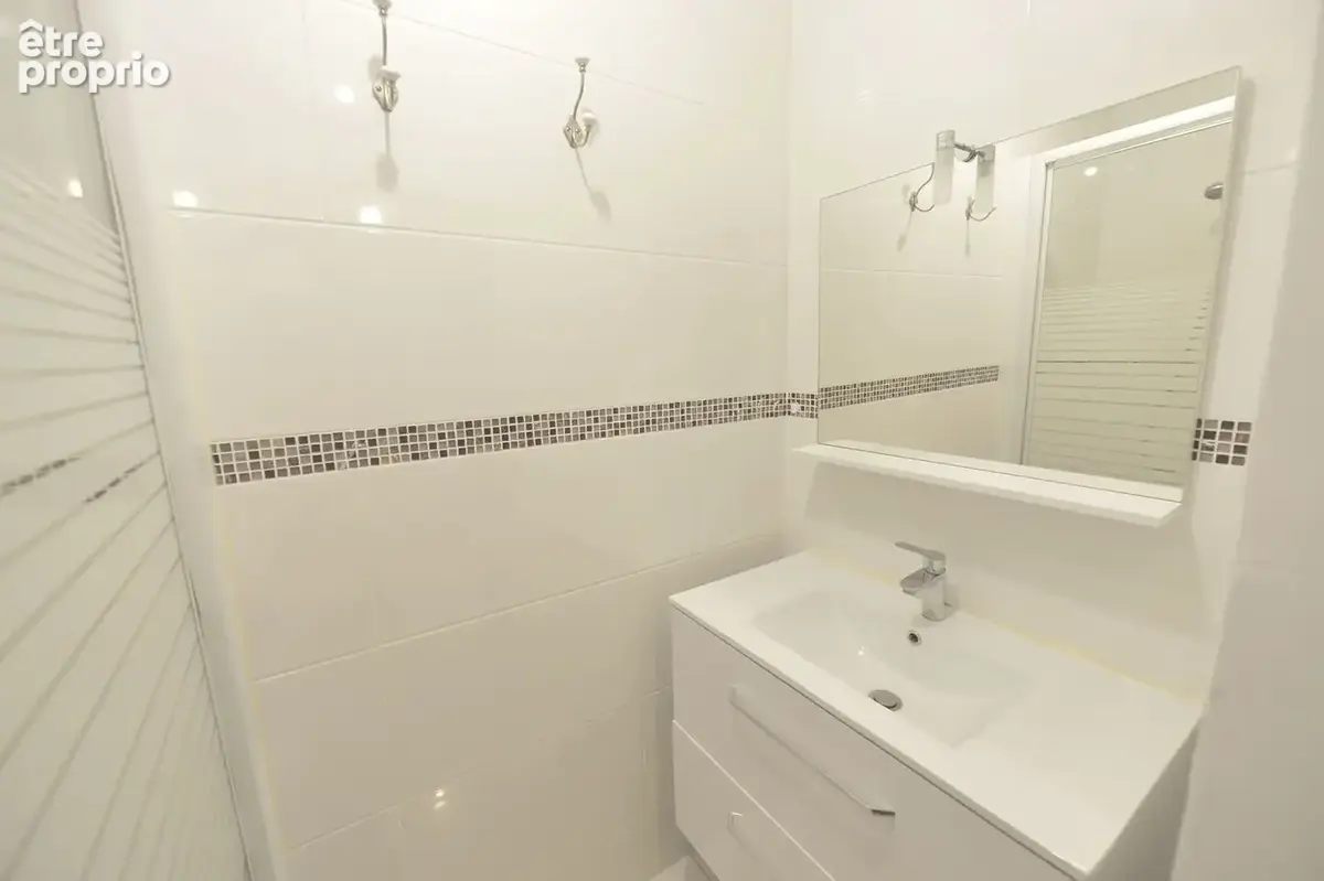 Maison 107 m² à Semussac  - photo 8