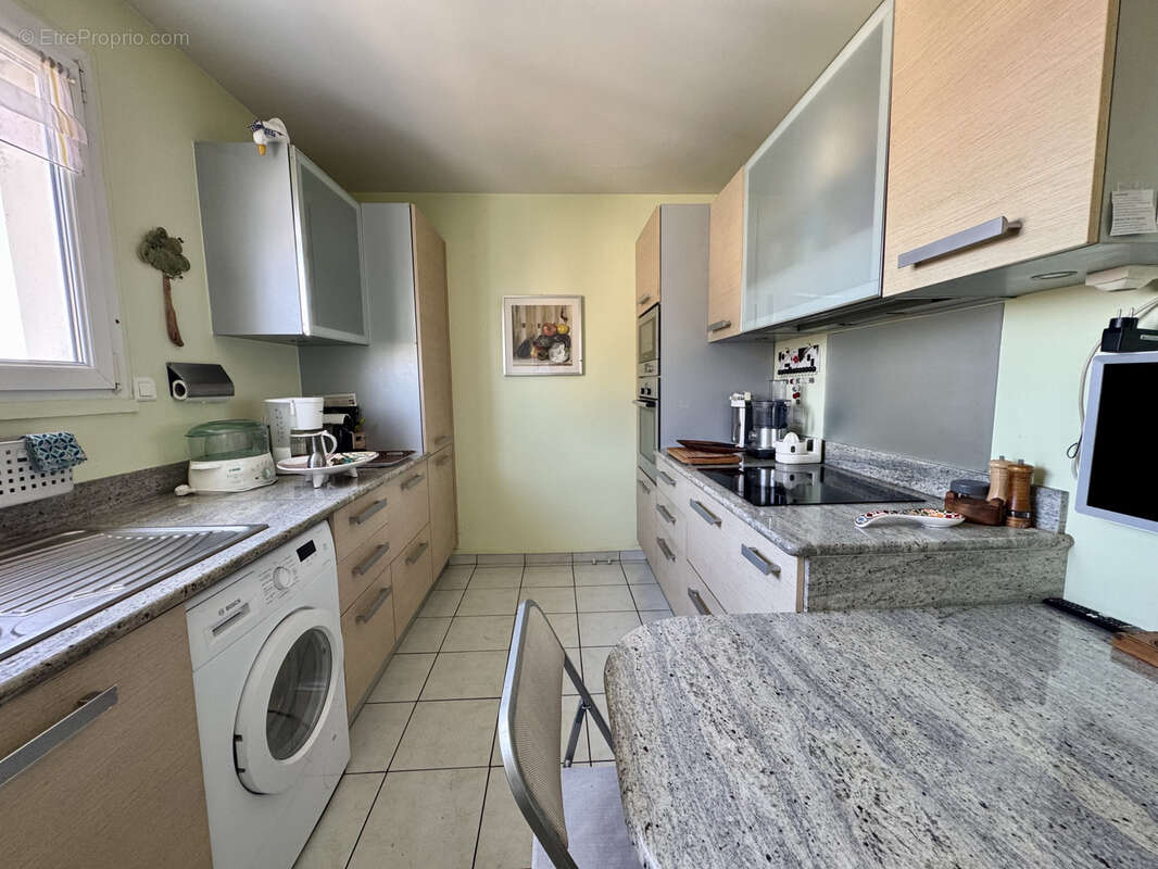 Appartement à LE PERREUX-SUR-MARNE