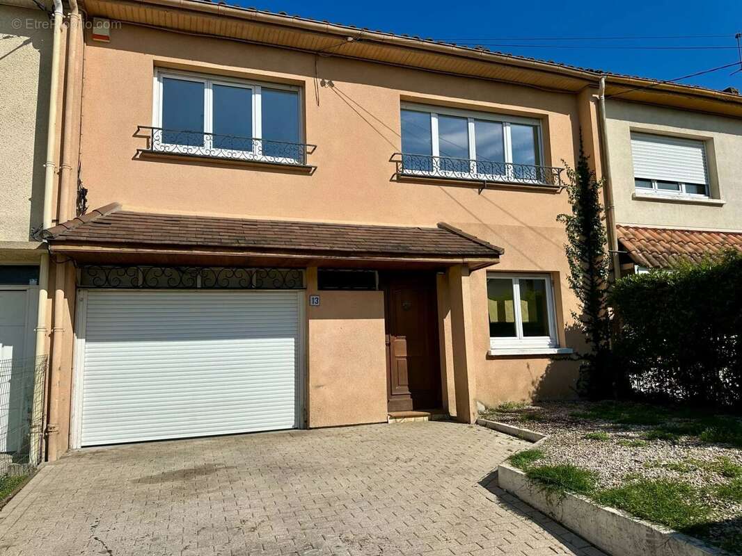 Maison à VILLENAVE-D'ORNON