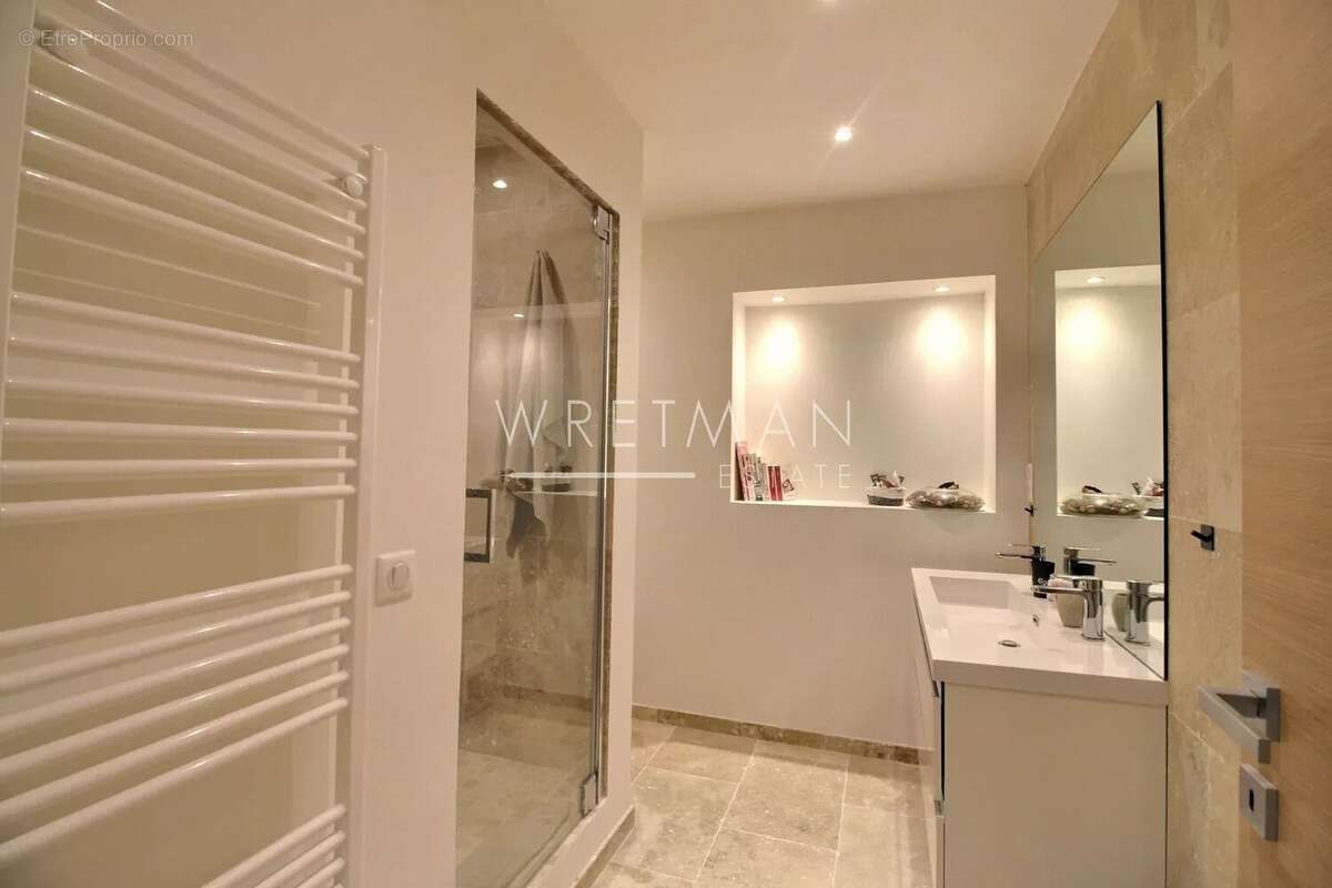 Luxueuse maison de ville rénovée - Cannes Petit Juas - photo 10