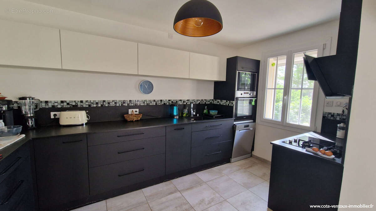 Maison proche VACQUEYRAS - 180 m2  avec appart T2 + 2 grands garages ! - photo 6