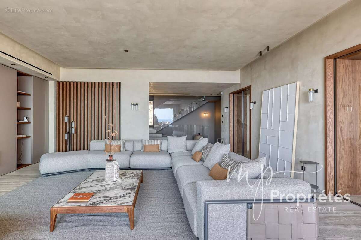 Rayol-Canadel-sur-Mer – Villa contemporaine d’exception vendue entièrement meublée –  six suites raffinées. Vue panoramique sur  - photo 7