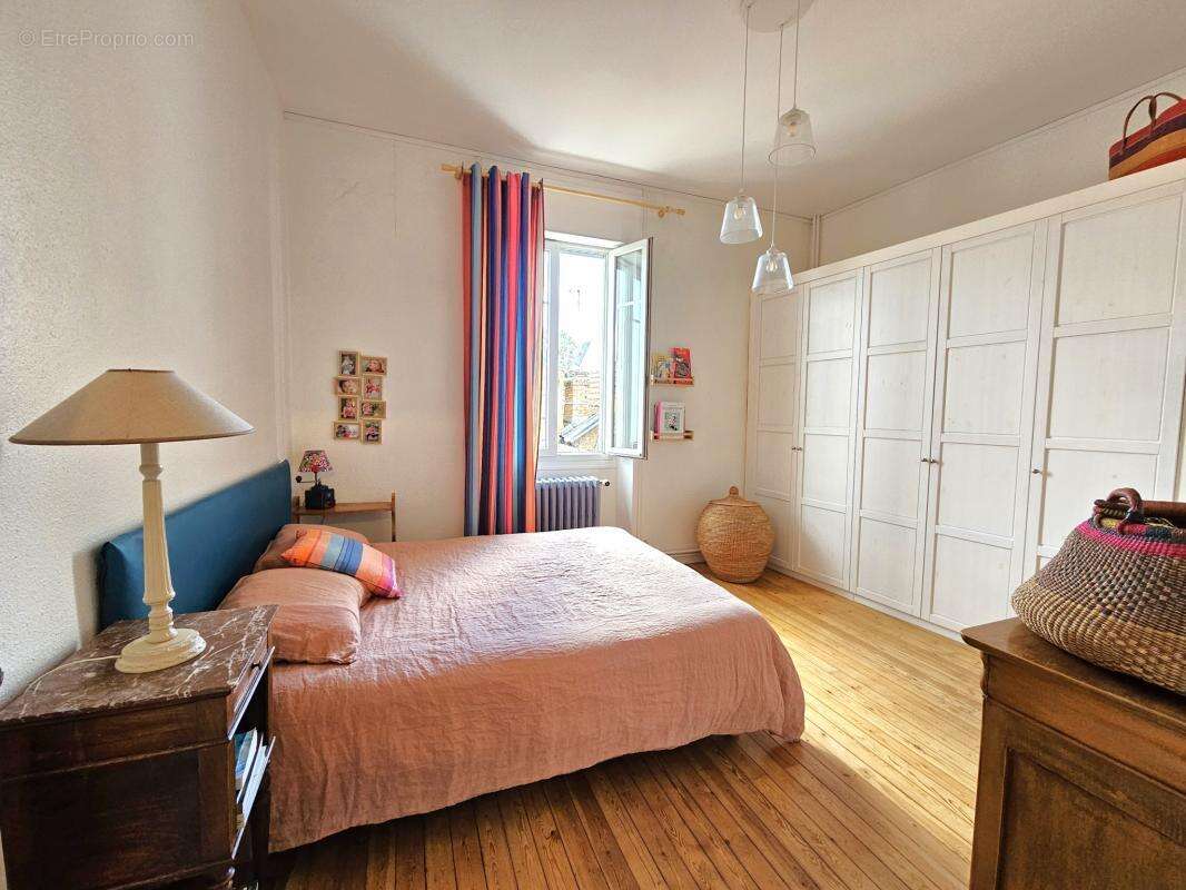 Maison de caractère Quartier REPUBLIQUE - photo 5