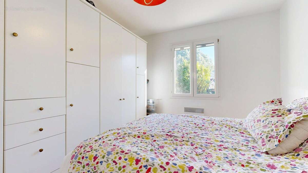 Maisondeplainpieddequatrechambres01222026174037 - Maison à BEYNAC-ET-CAZENAC