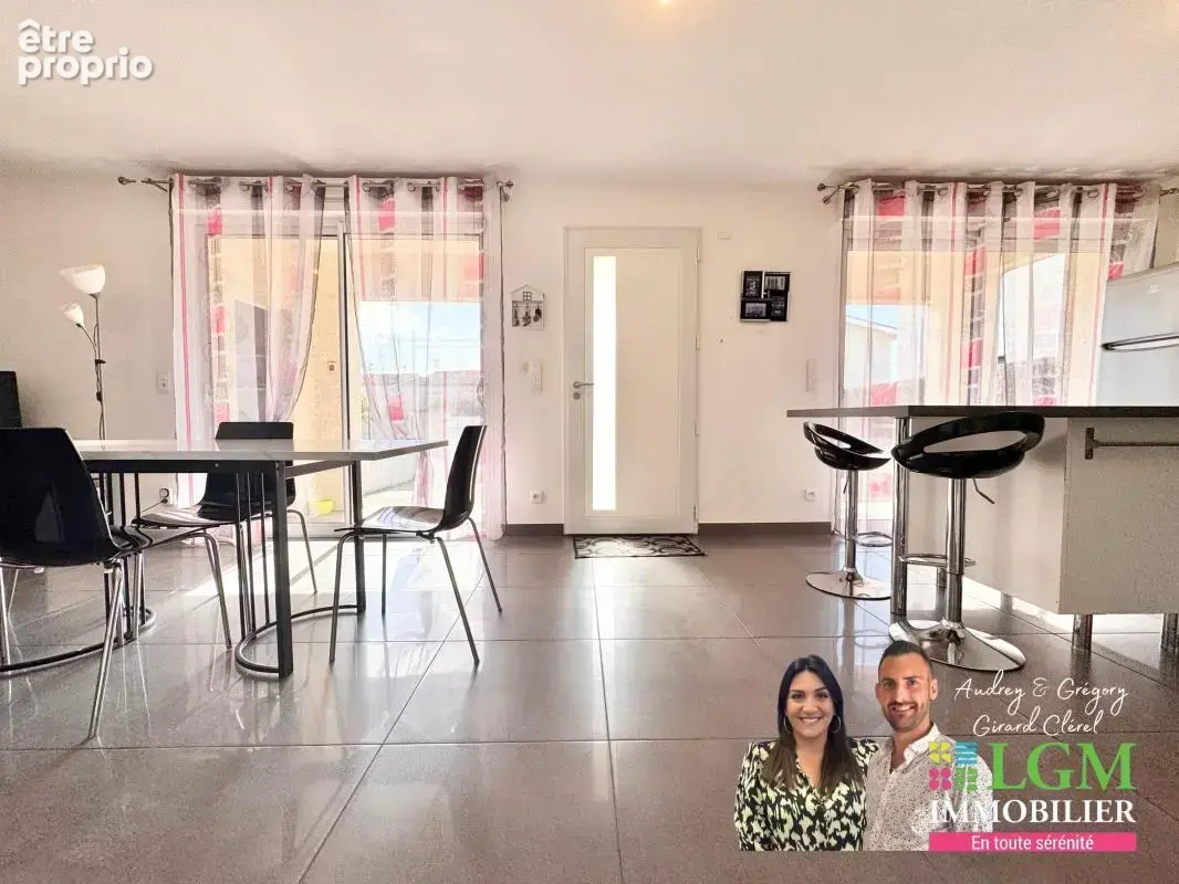 T5 en rez-de-jardin, 4 chambres, 220m2 de jardin, 2 places de parking - photo 2