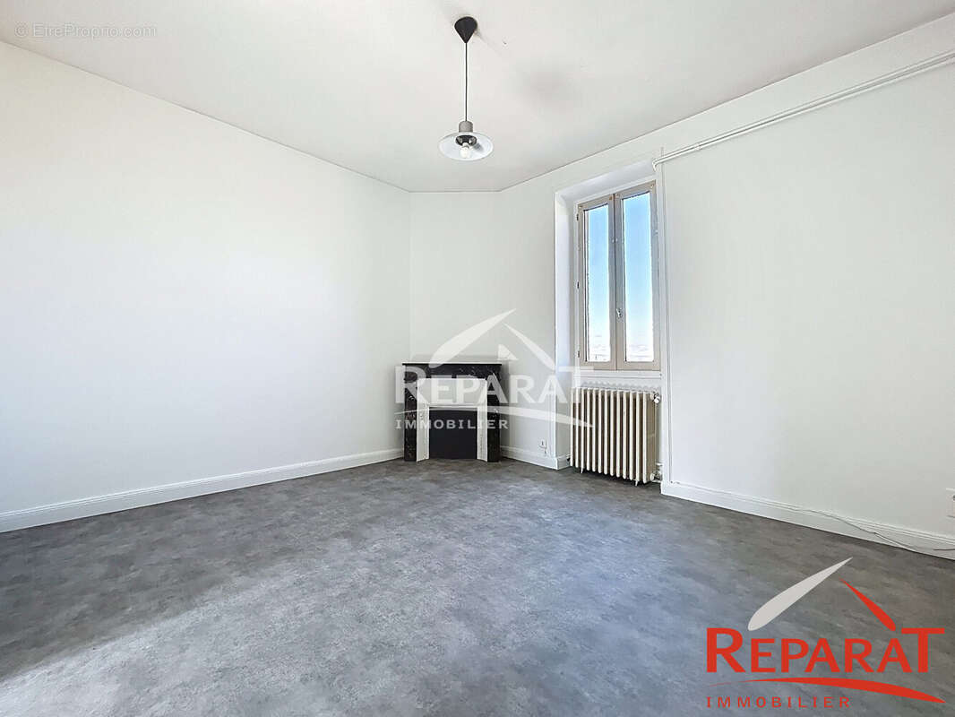 Appartement à BRIVE-LA-GAILLARDE