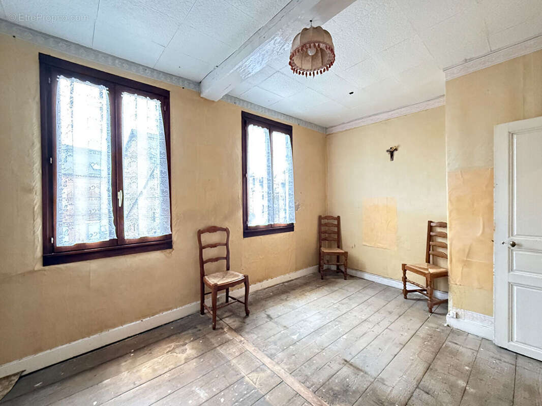 Maison à SONGEONS
