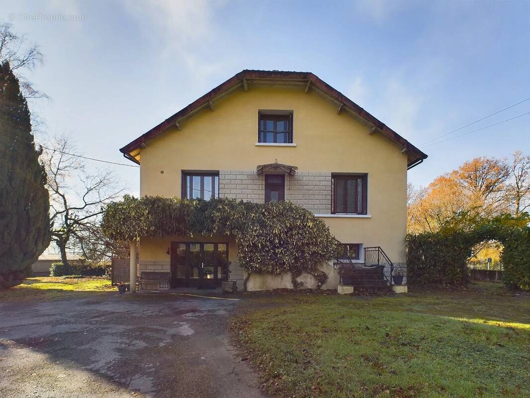 Maison à SAINT-MATHIEU