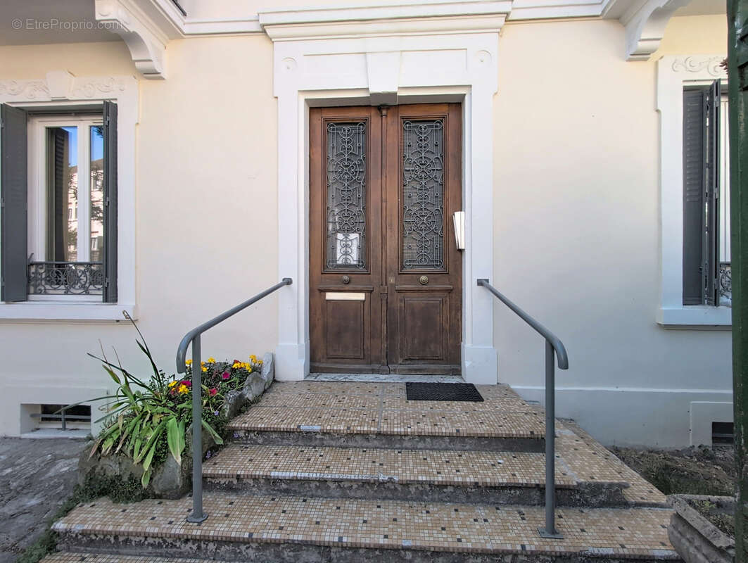 Appartement à AIX-LES-BAINS