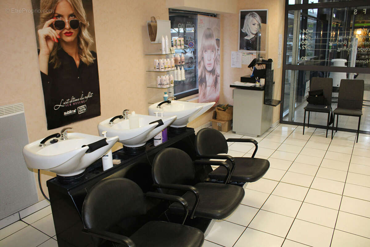 Commerce à TREMUSON