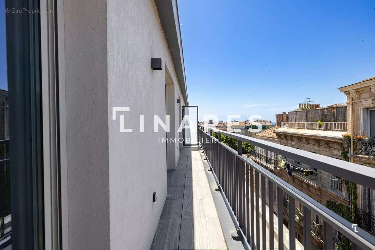Appartement à MARSEILLE-6E