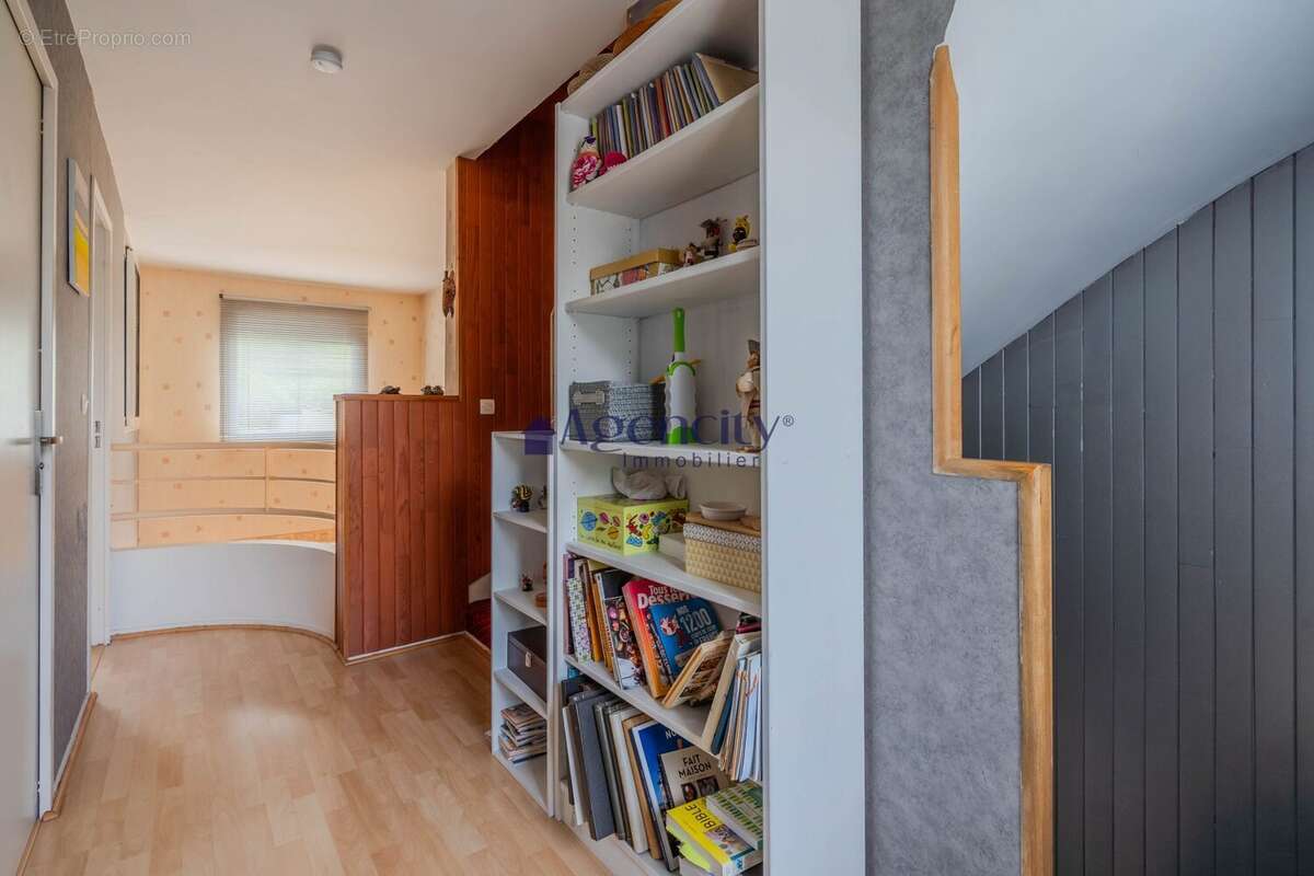 Maison 99 m² à Lognes  - photo 9