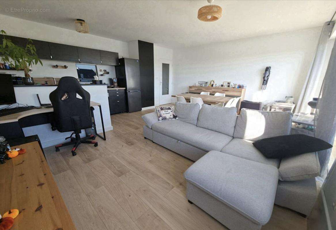 Appartement à MASSY