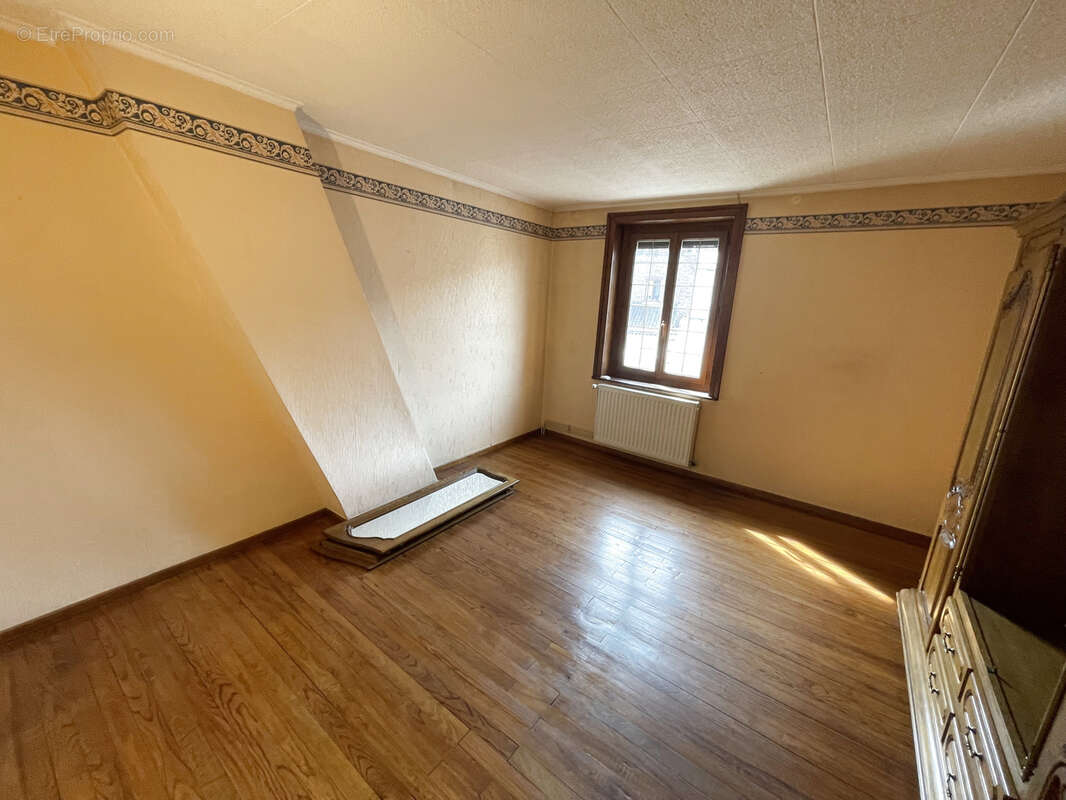 Maison à HENIN-BEAUMONT