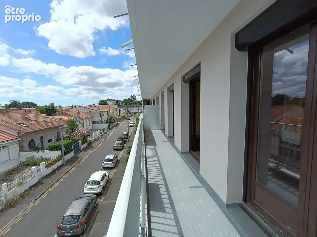 Appartement T3 de 82 m2 Bordeaux Pellegrin - photo 1