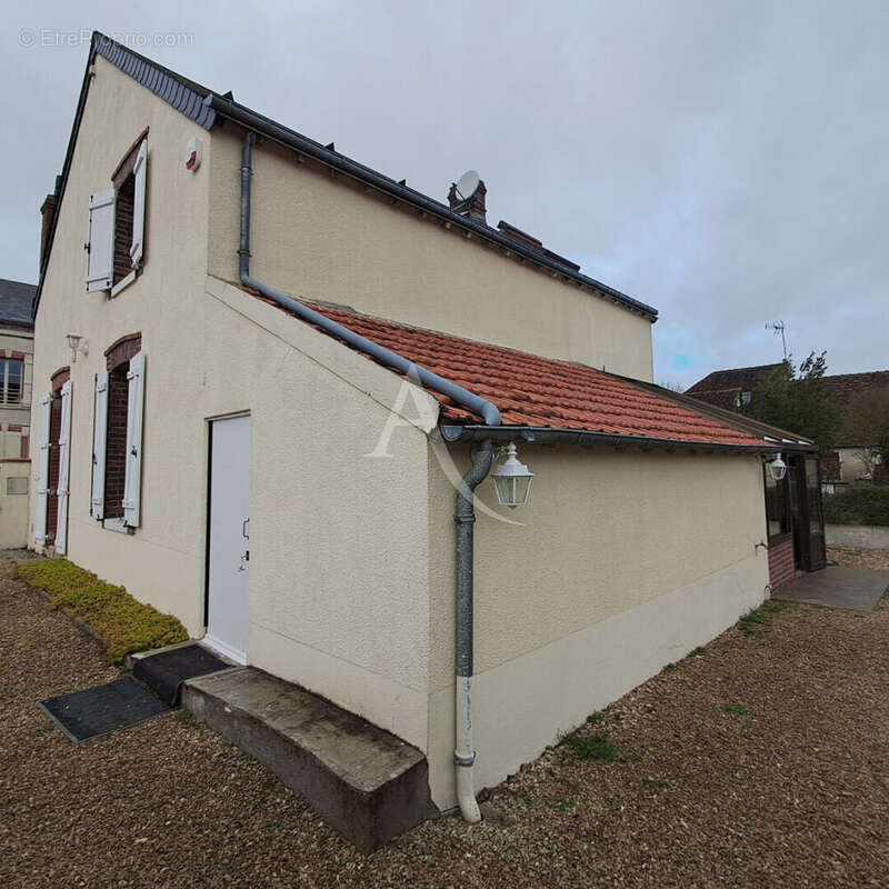 Maison à MONTCRESSON