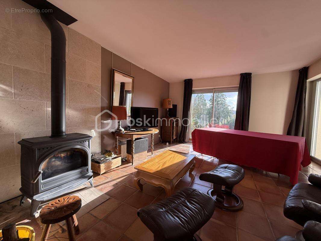 Maison à PONT-L'EVEQUE