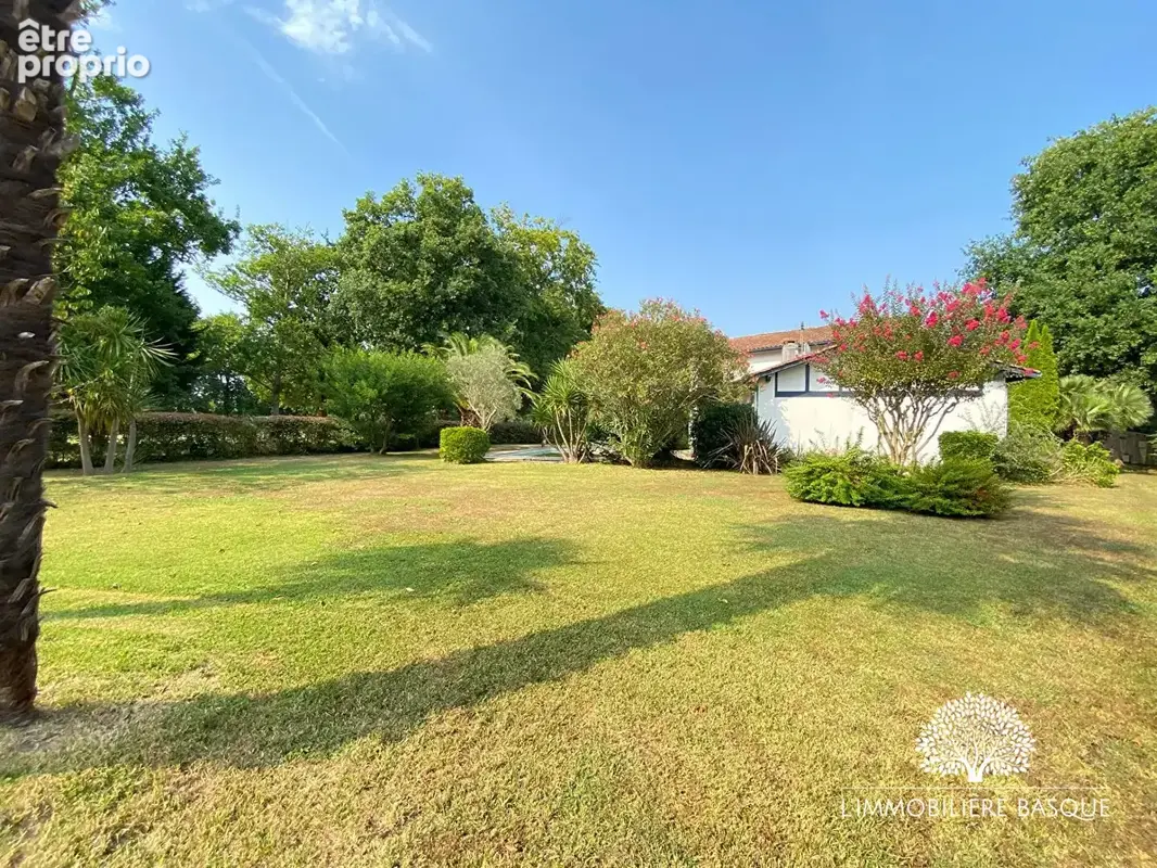 Maison 5 pièces 147 m² à vendre à Bassussarry (64200) - photo 4
