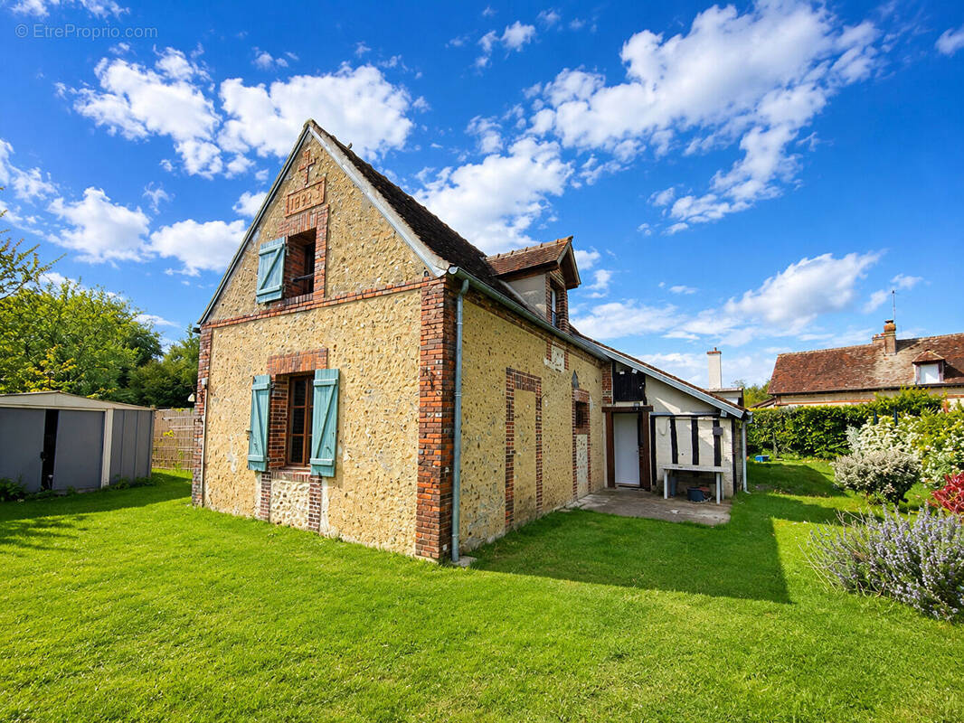 Maison à TILLIERES-SUR-AVRE