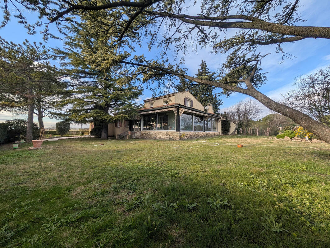 Maison à VEDENE