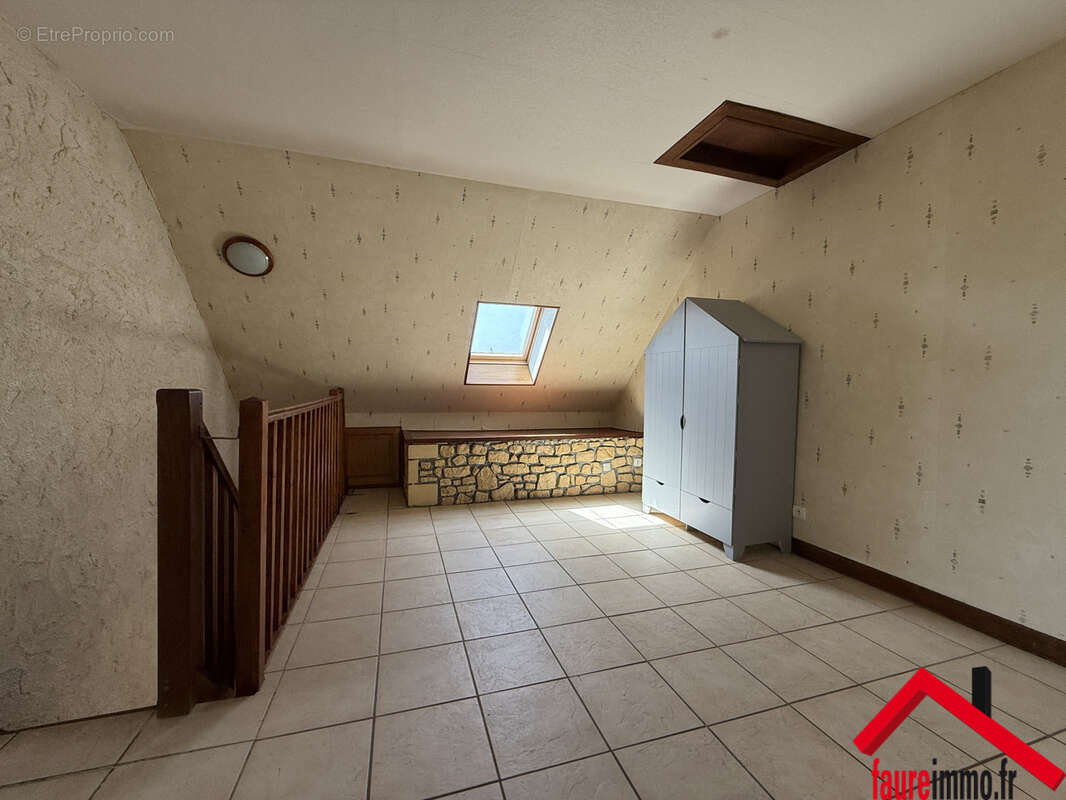 Maison à DONZENAC