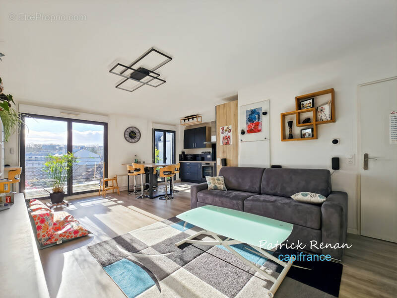 Appartement à SAINT-CYR-L'ECOLE