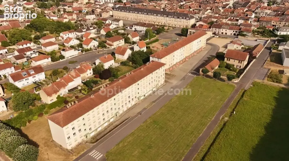 Appartement à STENAY