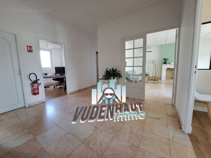 Commerce à PORTET-SUR-GARONNE