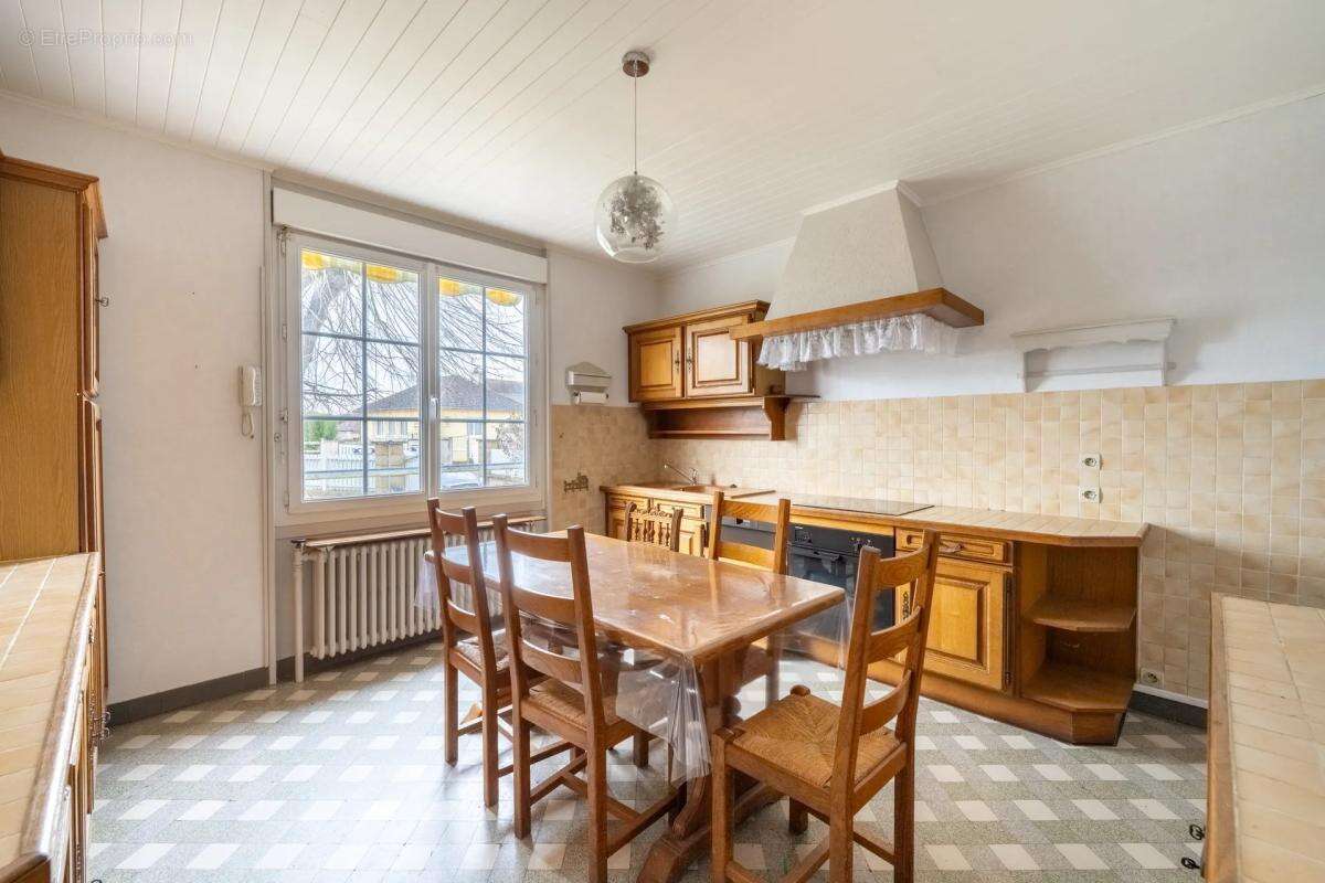 Maison à LA COUTURE-BOUSSEY