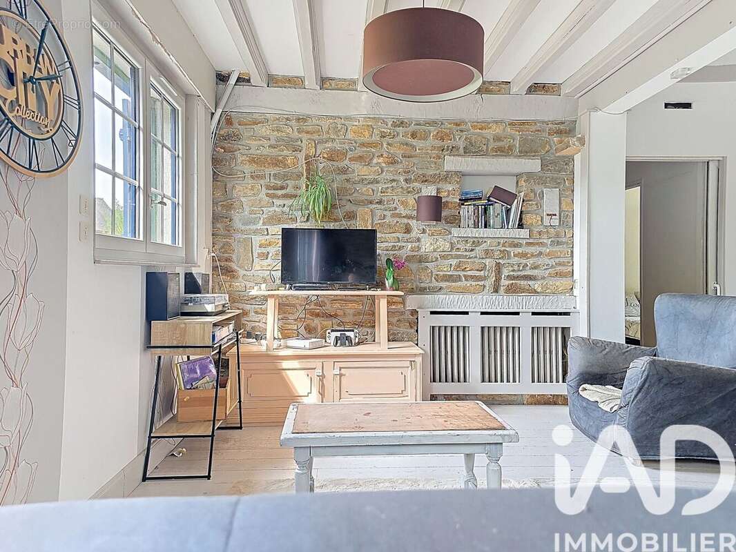 Photo 3 - Maison à LIVRE-SUR-CHANGEON