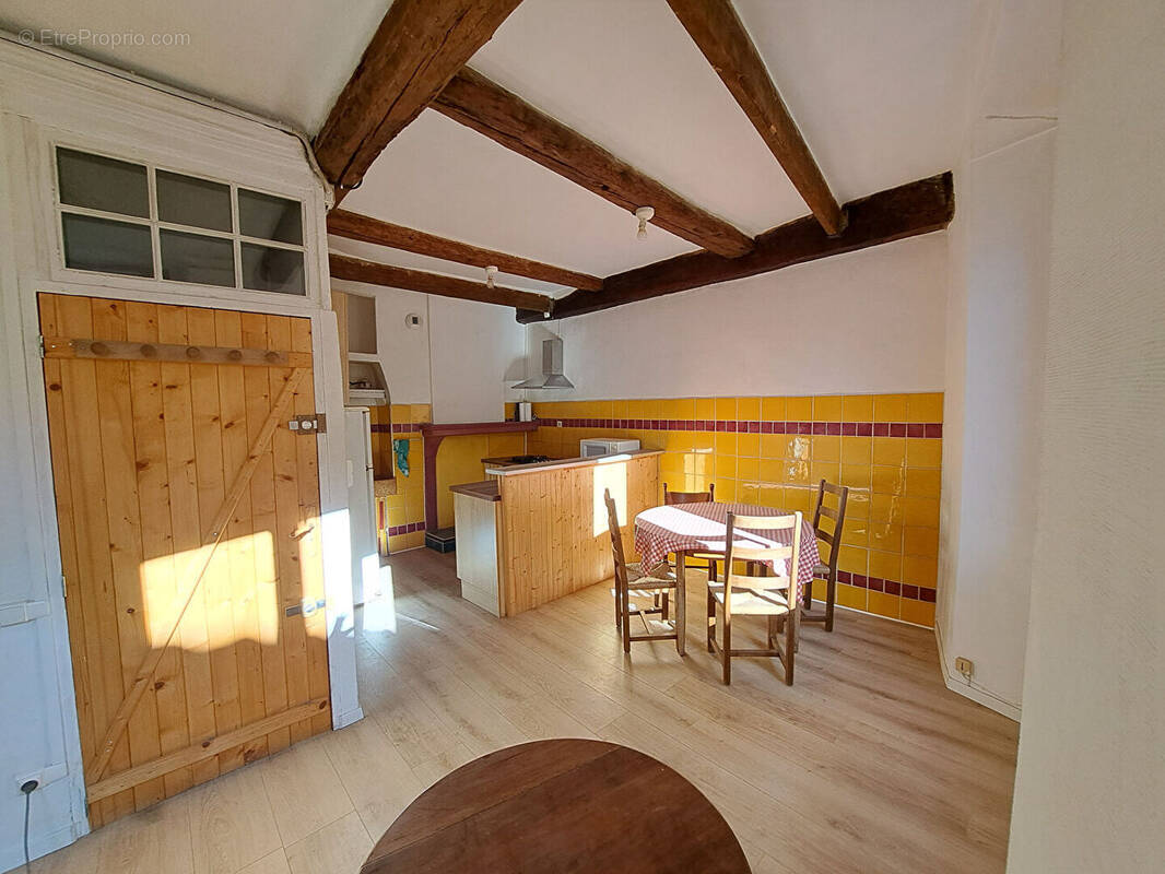 Maison à MALAUCENE