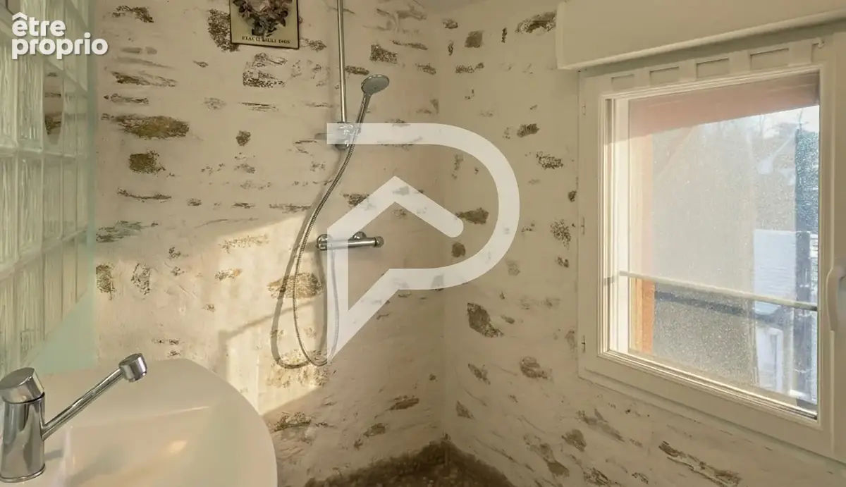 Maison en pierre 5 pièces 149 m² - photo 11