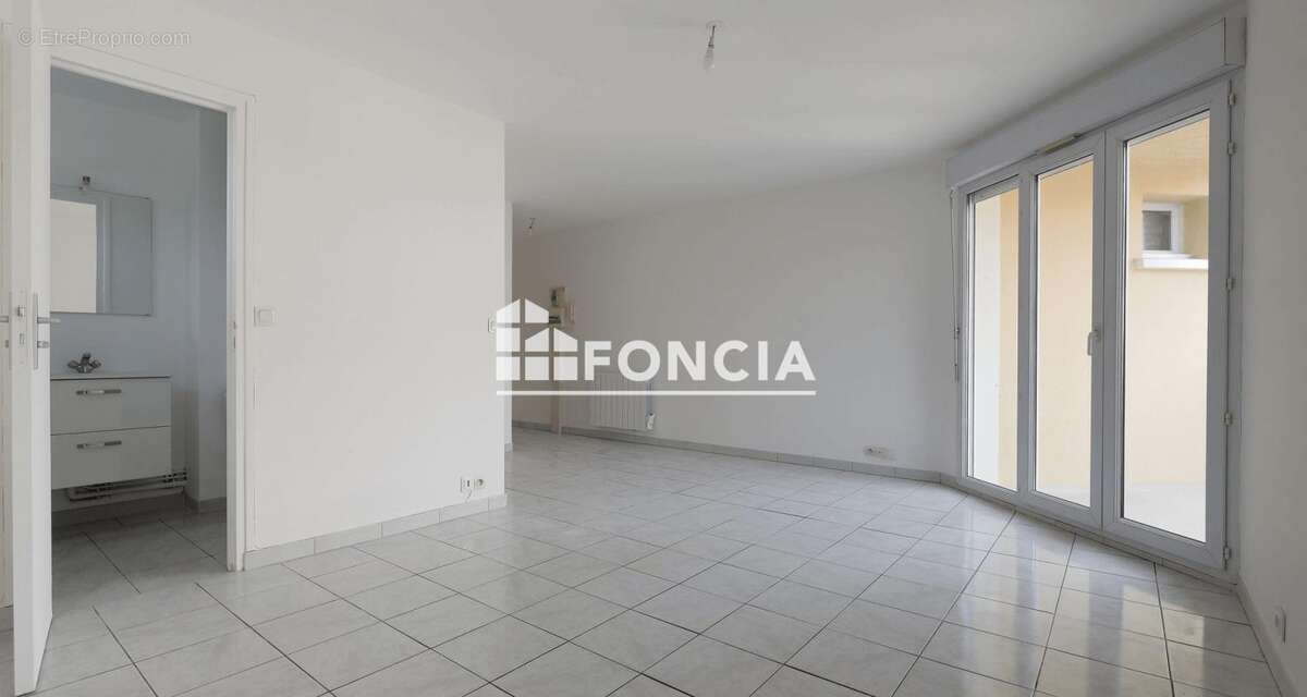 Appartement à VIRY-CHATILLON