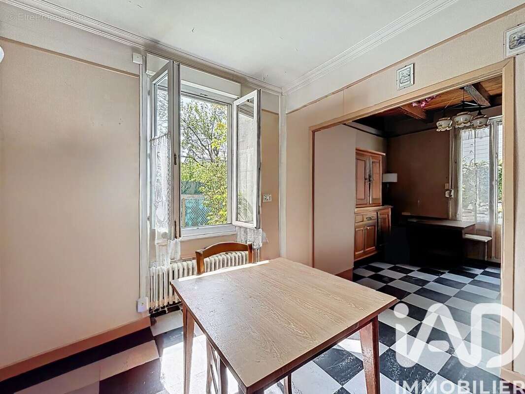 Maison 106 m² à Nanterre  - photo 6