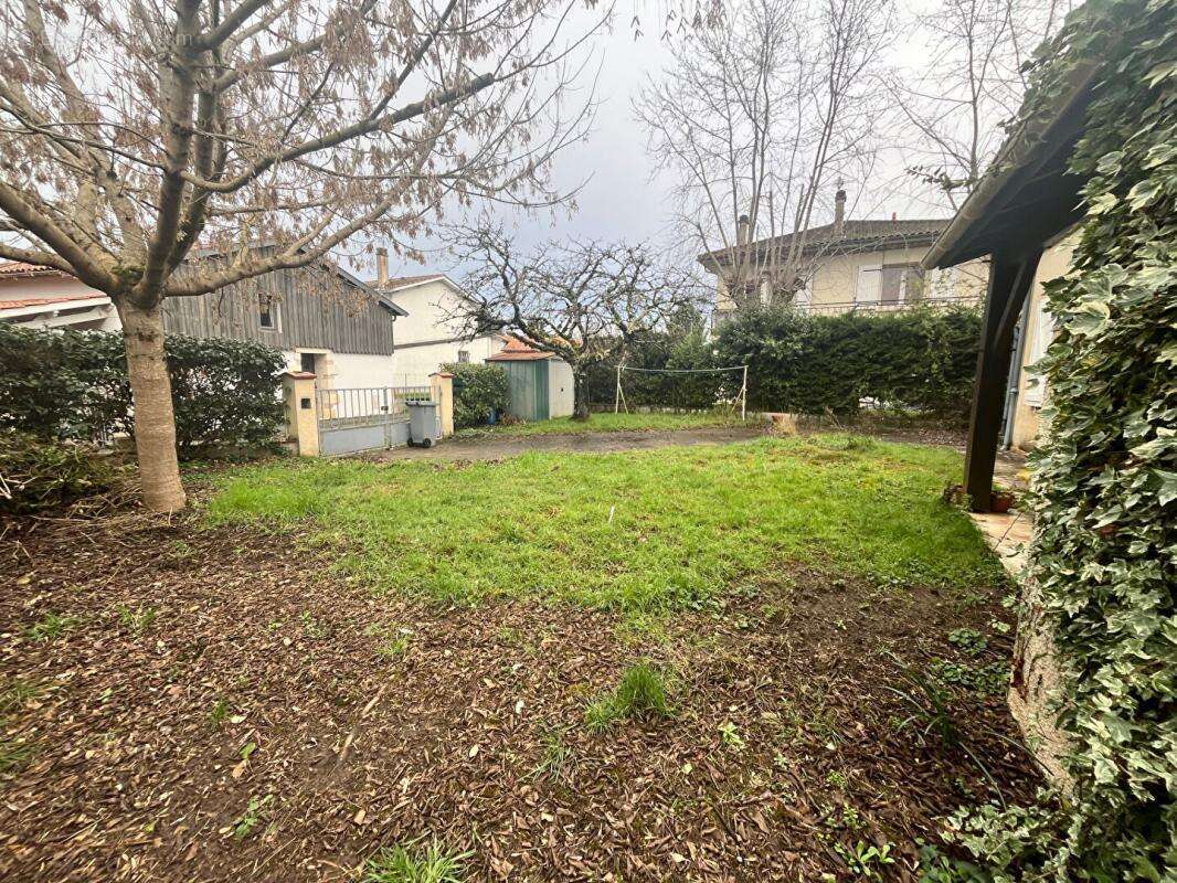 maison mitoyenne 3 chambres, jardin de 310 m2 - photo 2