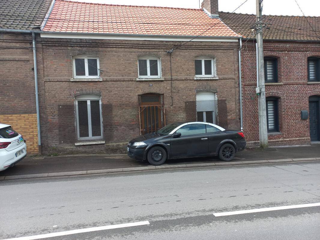 Maison à BRUAY-LA-BUISSIERE