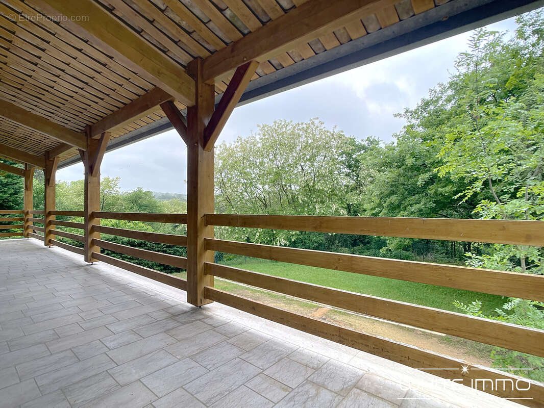 Maison à FRANCHEVILLE