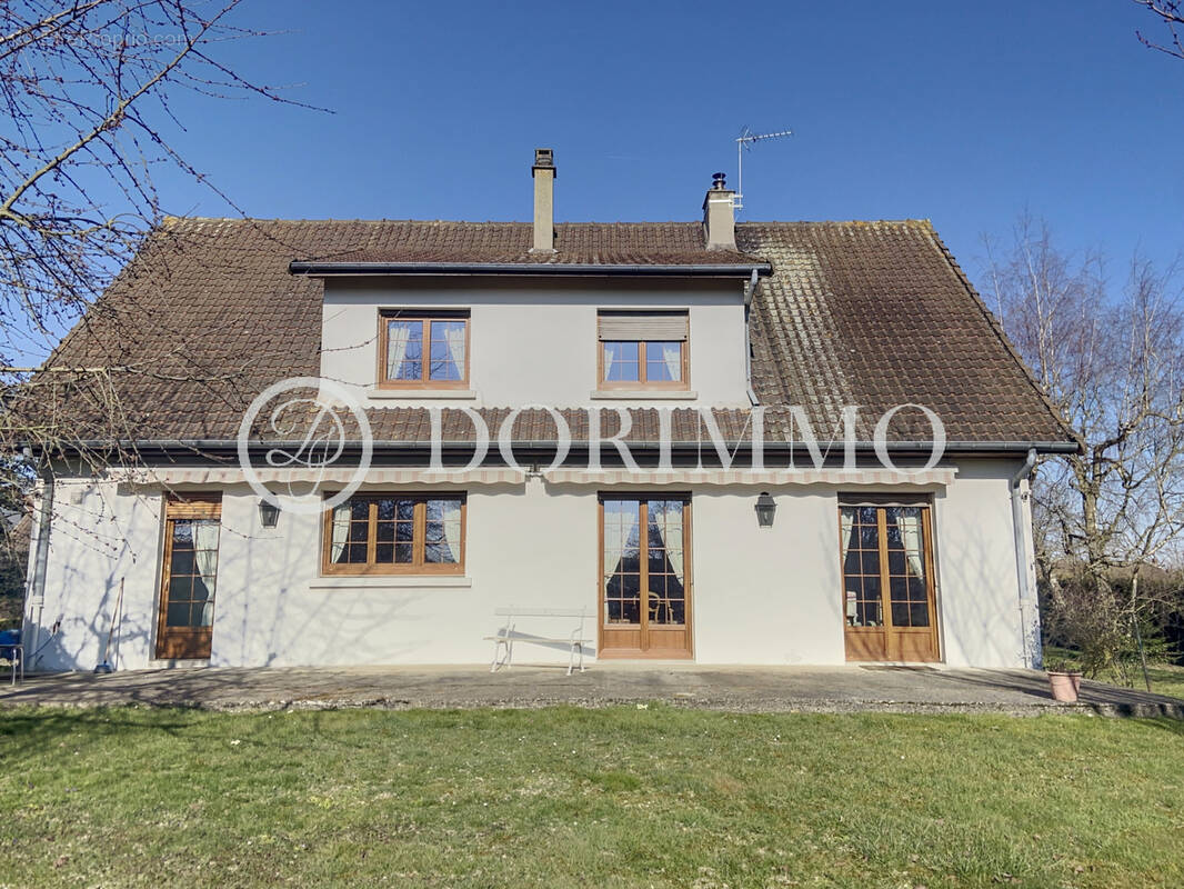 Maison à BRETEUIL