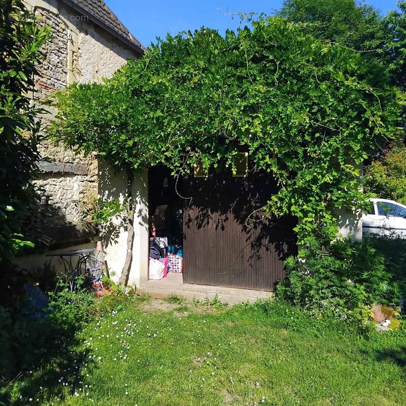 Maison à DEGAGNAC