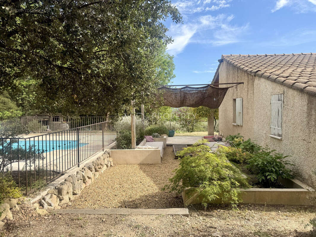 Maison à MERINDOL