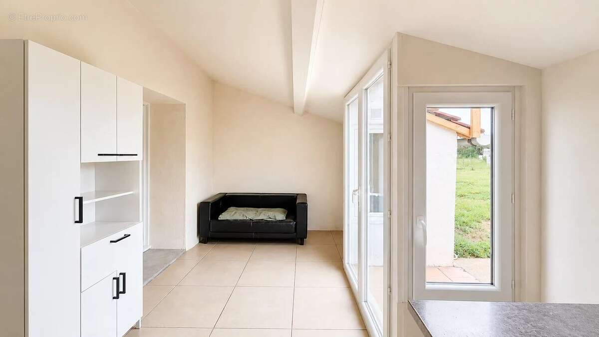 Maison à CHEZELLE