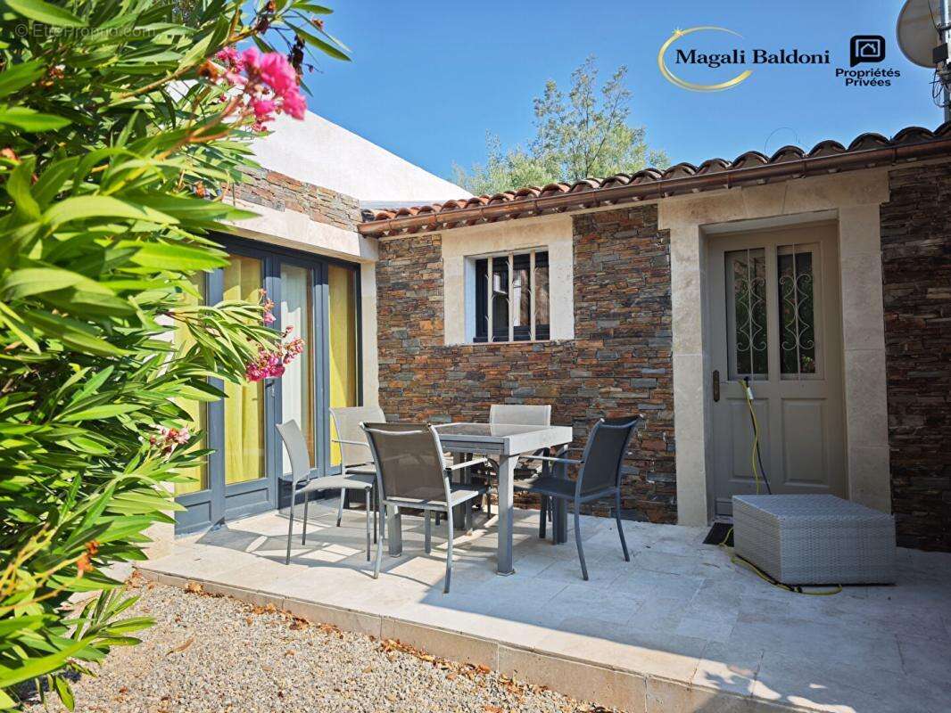 Villa Le Muy 7 pièces 234 m2- PISCINE- T3- GARAGE - photo 2