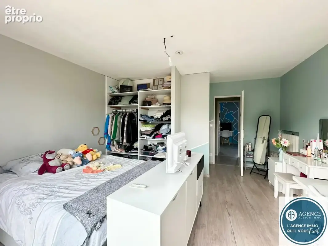 Maison d'habitation, 212 m² sur terrain de 5240 m² - photo 13