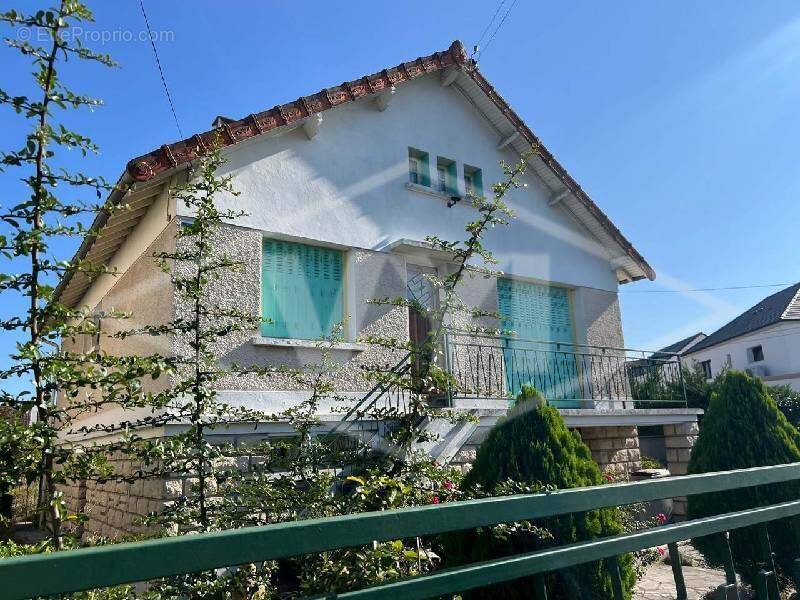 Maison à QUINCY-SOUS-SENART