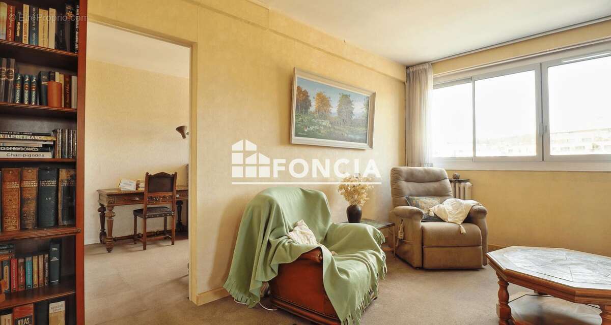 Appartement à SEVRES