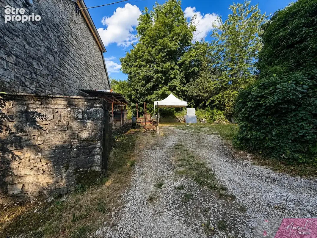 Maison 171 m2- 7323 m2 de terrain- Rans- idéal propriétaire de chevaux - photo 15
