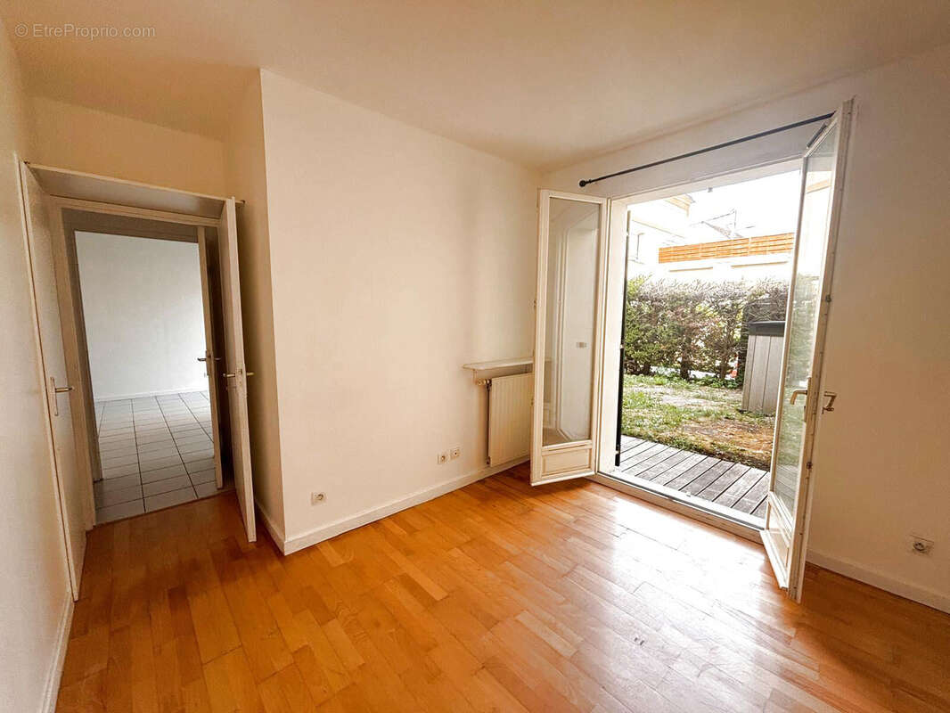 FOSSES   Appartement 2 pièces avec jardin et garage privatif - photo 6