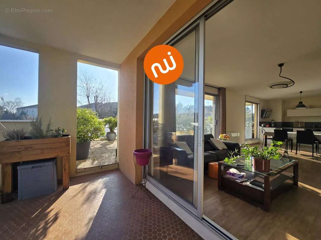 Appartement à TASSIN-LA-DEMI-LUNE