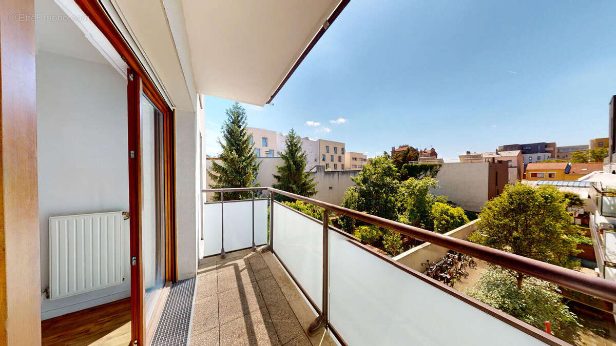 Appartement à MONTREUIL